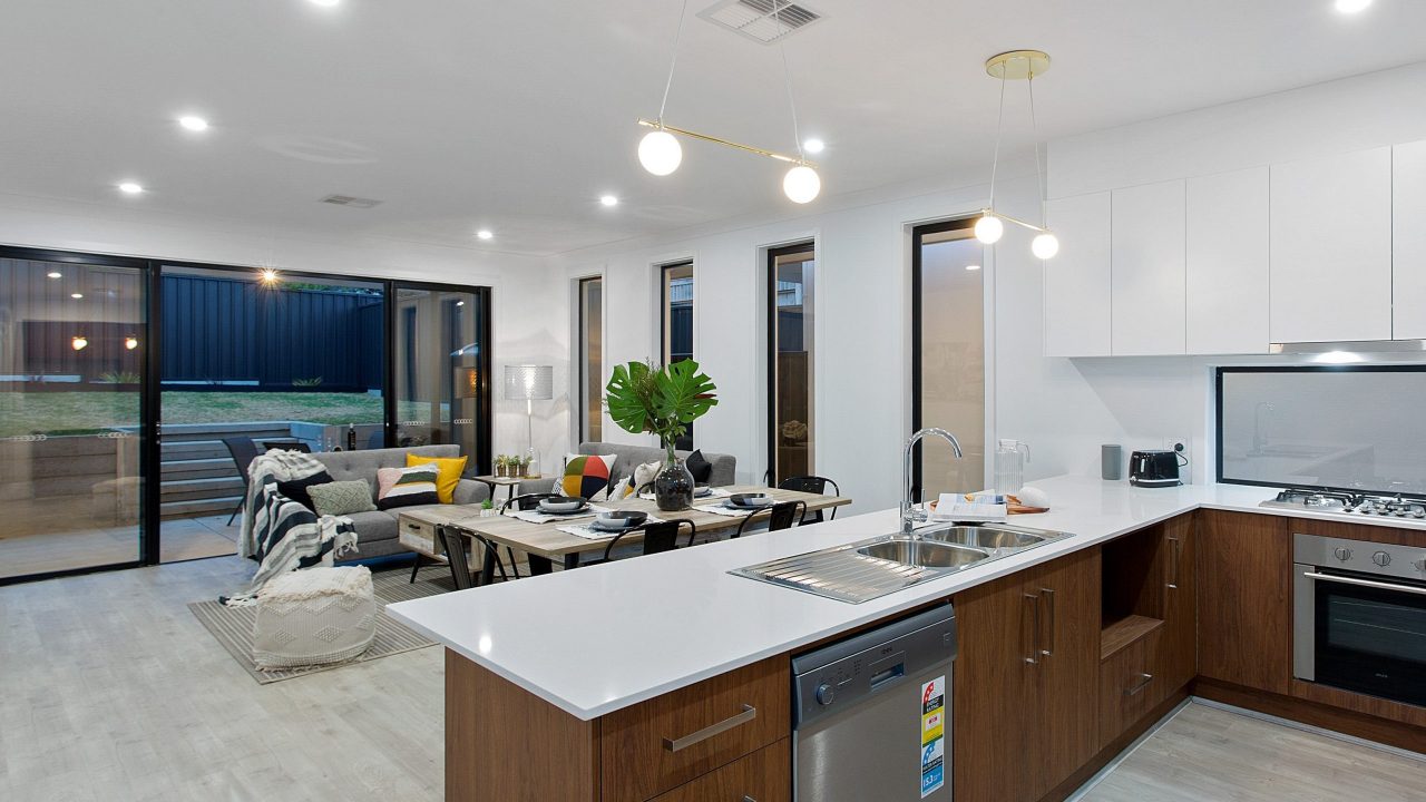 012_Open2view_ID649580-27_Gwinganna_Ave_Holden_Hill-1-scaled-1280x720
